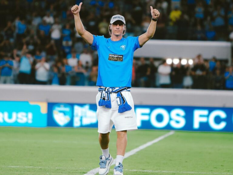 Calúnia e difamação: David Luiz toma atitude contra mulher envolvida em polêmica Calúnia e difamação: David Luiz toma atitude contra mulher envolvida em polêmica