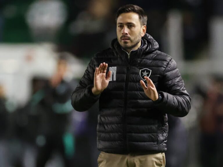 Botafogo toma atitude sobre futuro de Ancelotti no comando do time
