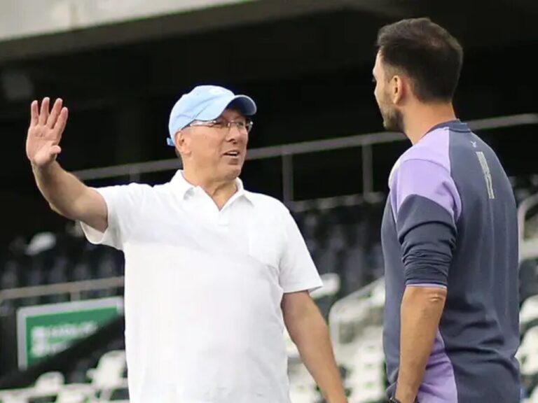 O pensamento de John Textor sobre o trabalho de Davide Ancelotti no Botafogo O pensamento de John Textor sobre o trabalho de Davide Ancelotti no Botafogo