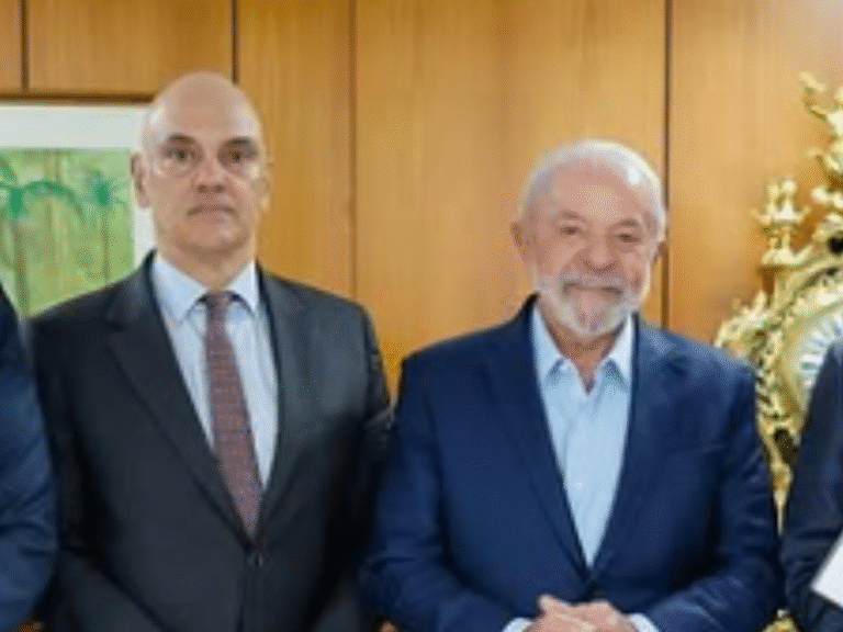 Vídeo: Corinthians vira assunto entre Presidente Lula e Ministro Alexandre de Moraes