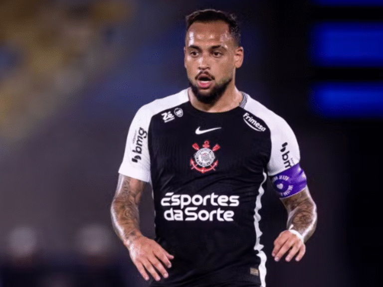 A declaração de Maycon sobre renovar com o Corinthians