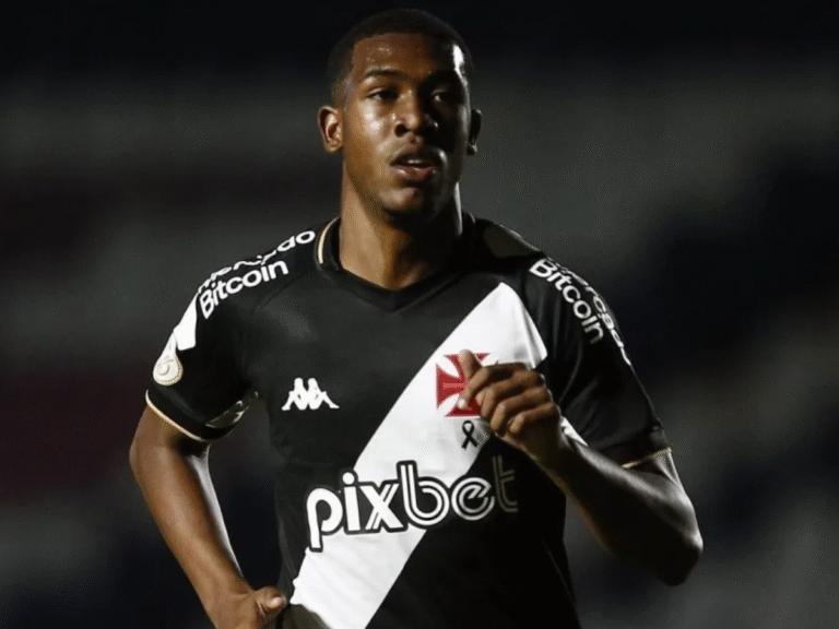 Vasco toma atitude importante envolvendo o futuro de Rayan