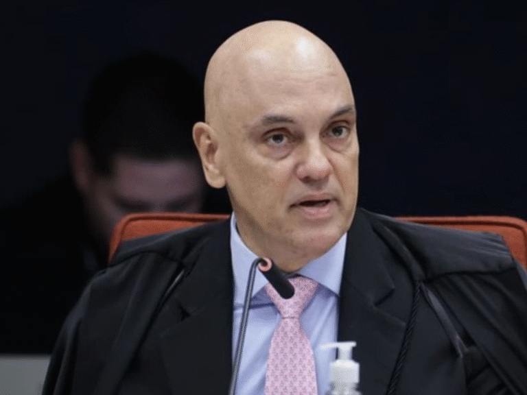 A declaração do ministro Alexandre de Moraes após ser chamado de palmeirense A declaração do ministro Alexandre de Moraes após ser chamado de palmeirense
