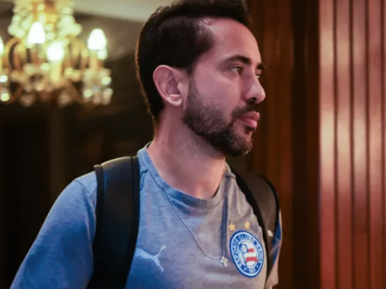 Everton Ribeiro, do Bahia, revela sua reação após ser diagnosticado com câncer Everton Ribeiro, do Bahia, revela sua reação após ser diagnosticado com câncer