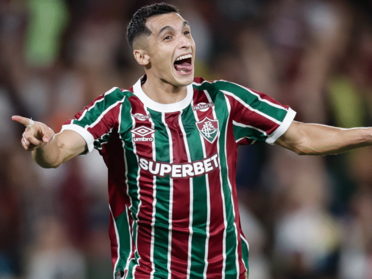 Vai jogar? Fluminense avalia situação de Kevin Serna para enfrentar o Juventude Vai jogar? Fluminense avalia situação de Kevin Serna para enfrentar o Juventude