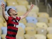 Além de Rodinei, mais um lateral do Flamengo não está nos planos de Jorge Jesus; clubes da França, Rússia e Ucrânia já fizeram sondagens
