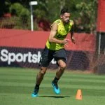 Pablo Marí pode fechar com rival do Flamengo no Brasil