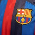 Barcelona tem reunião para acertar contratação de atacante