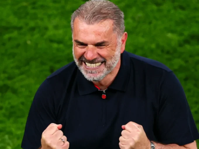 A declaração do técnico do Tottenham direcionada ao Vasco