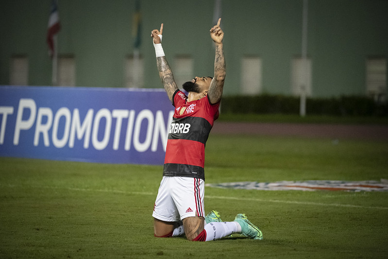 Gabigol se aproxima de ser maior artilheiro brasileiro na Libertadores