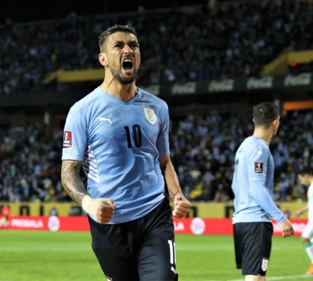 Arrascaeta comemorando gol marcado pela Seleção Uruguaia