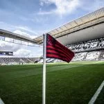 Jogador afastado pelo Flamengo publica indireta nas redes sociais