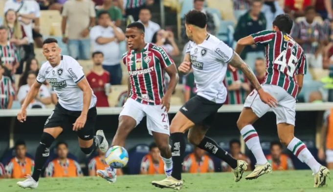 Botafogo x Fluminense: veja o relato do árbitro na súmula