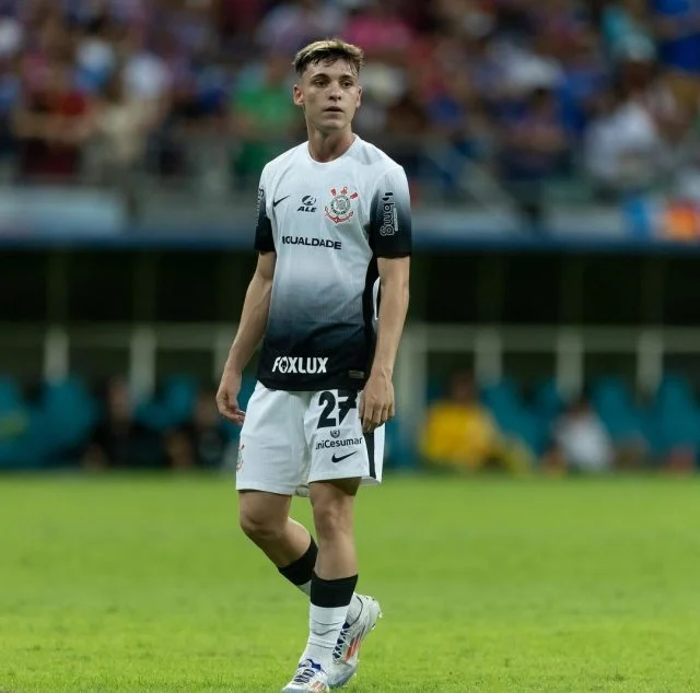 Breno Bidon durante o jogo entre Corinthians x Fortaleza pelo Brasileirão 2024