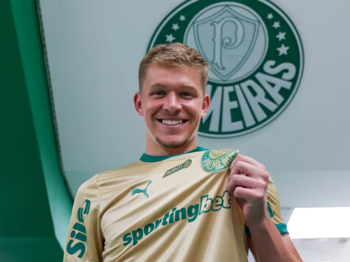 Bruno Fuchs é sincero sobre permanência no Palmeiras