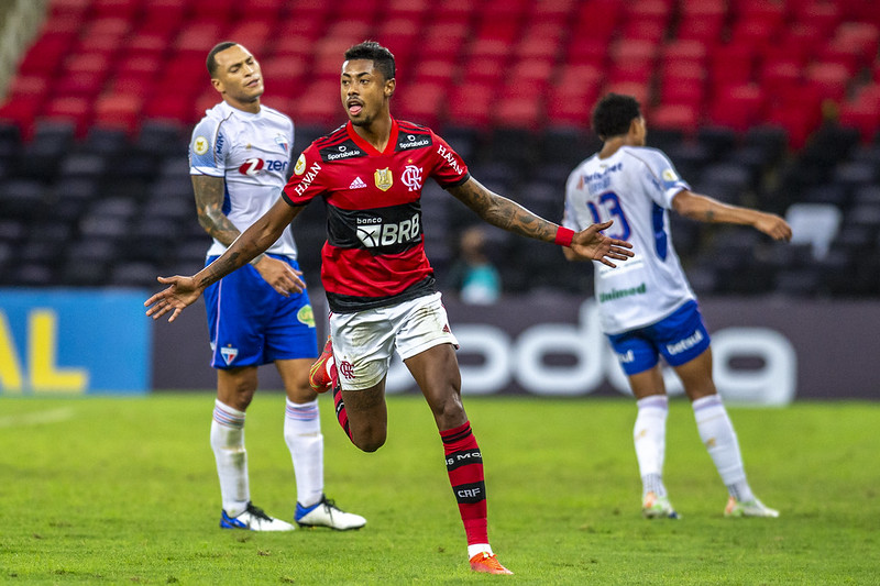 A escalação do Flamengo para o próximo jogo