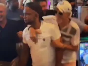 Vídeo: ex-jogador do Vasco fica revoltado com hino do Flamengo em seu aniversário