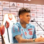 A publicação de Carrascal após estreia pelo Flamengo