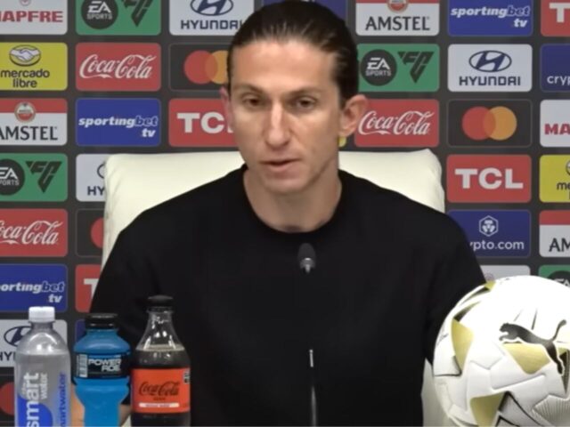 Coletiva do técnico Filipe Luís