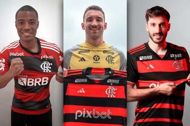 De-La-Cruz,-Léo-Ortiz-e-Matias-Vinã