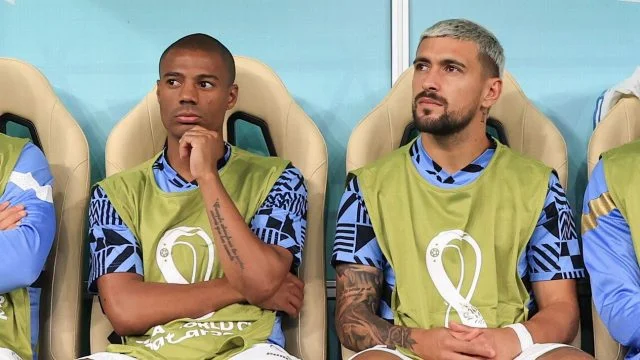 De La Cruz e Arrascaeta pela seleção do Uruguai