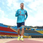 Léo Ortiz responde torcedor do Flamengo após crítica