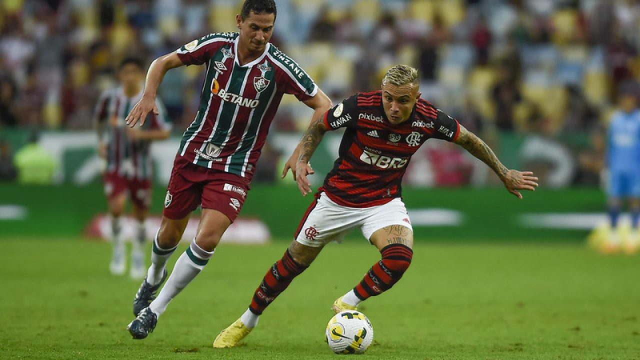 Everton Cebolinha faz golaço para o Flamengo contra o Fluminense