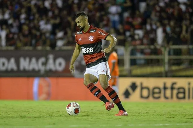 Fabrício Bruno estreia pelo Flamengo em partida contra o Nova Iguaçu