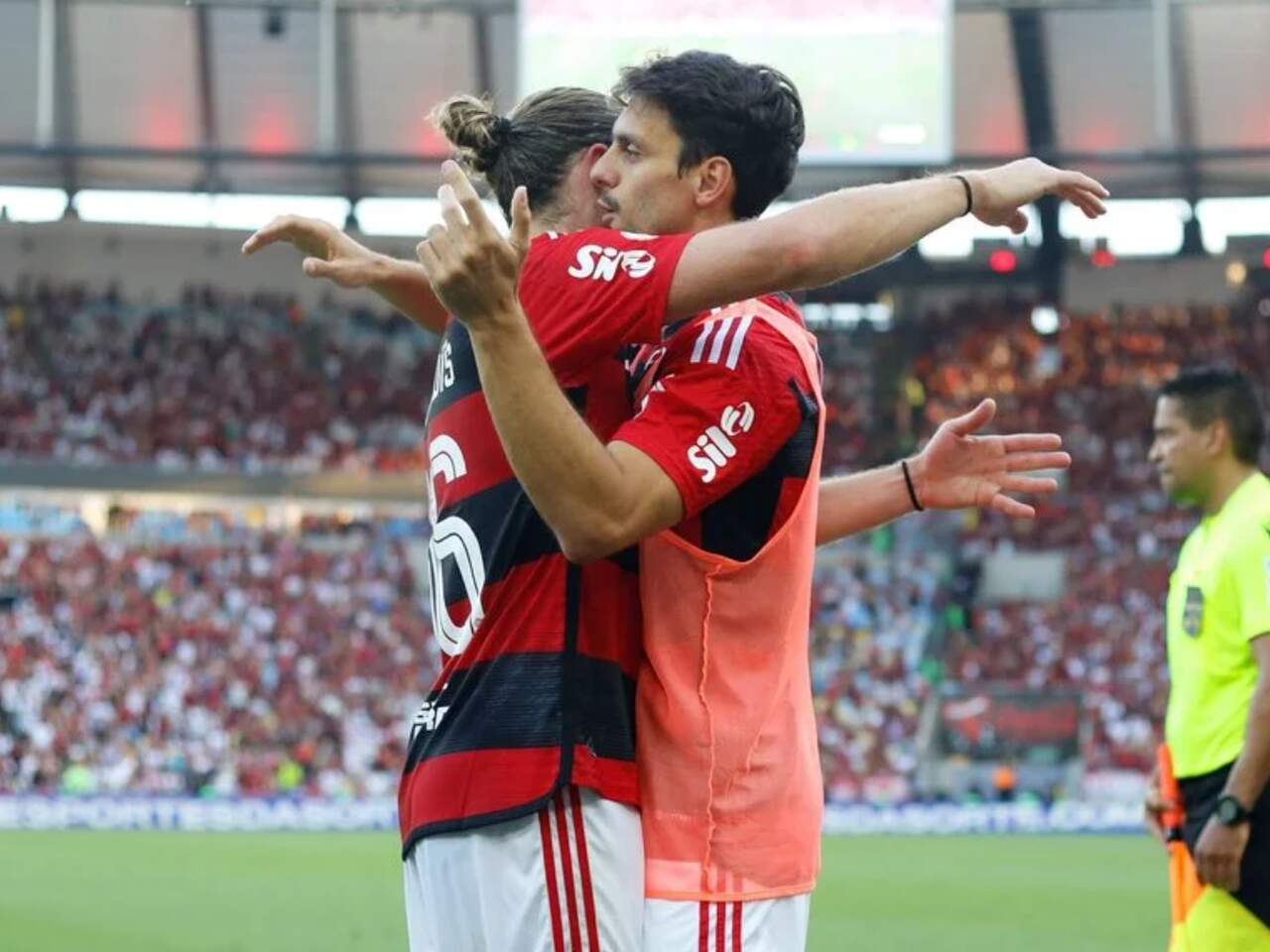 Filipe Luís e Rodrigo Caio