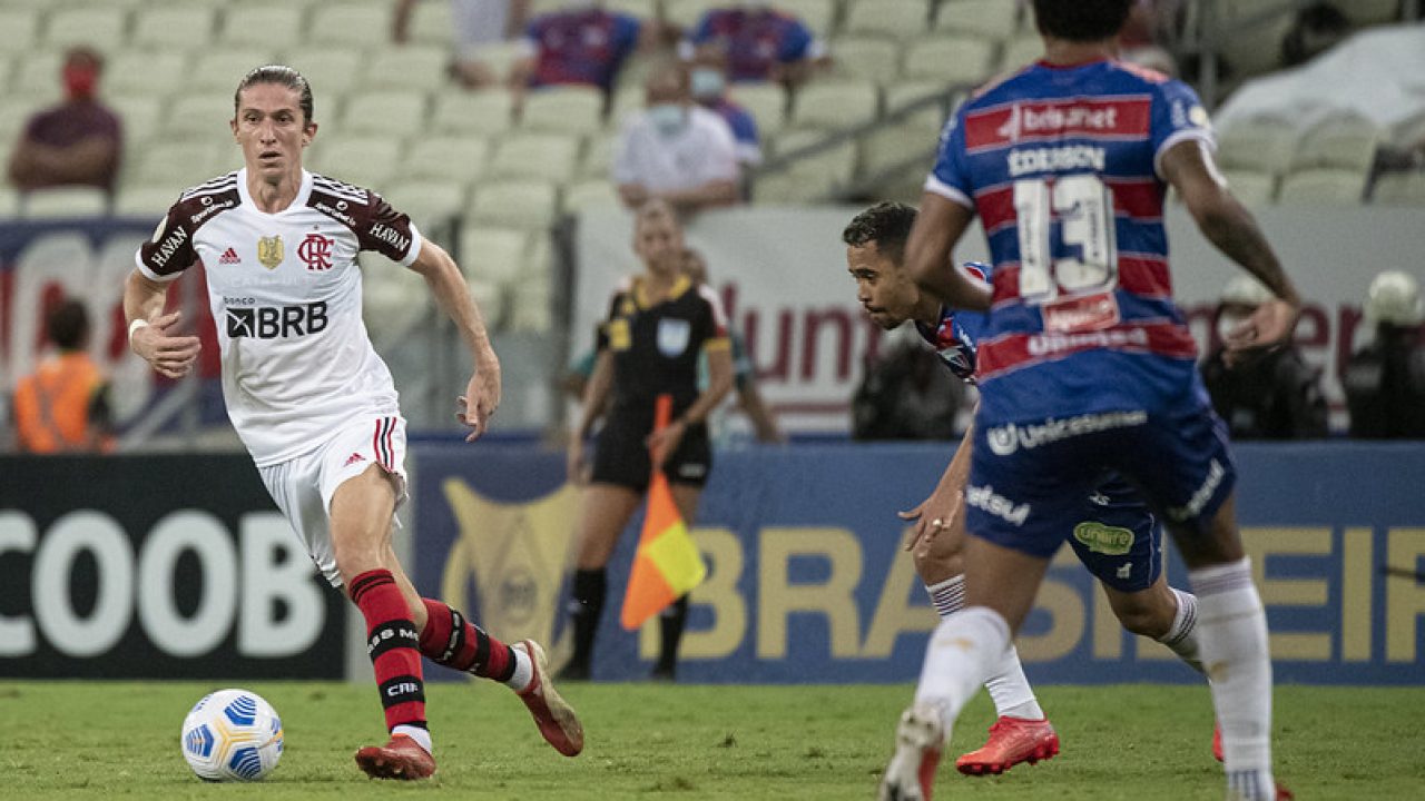 Torcida do Flamengo esgota ingressos para jogo contra Fortaleza