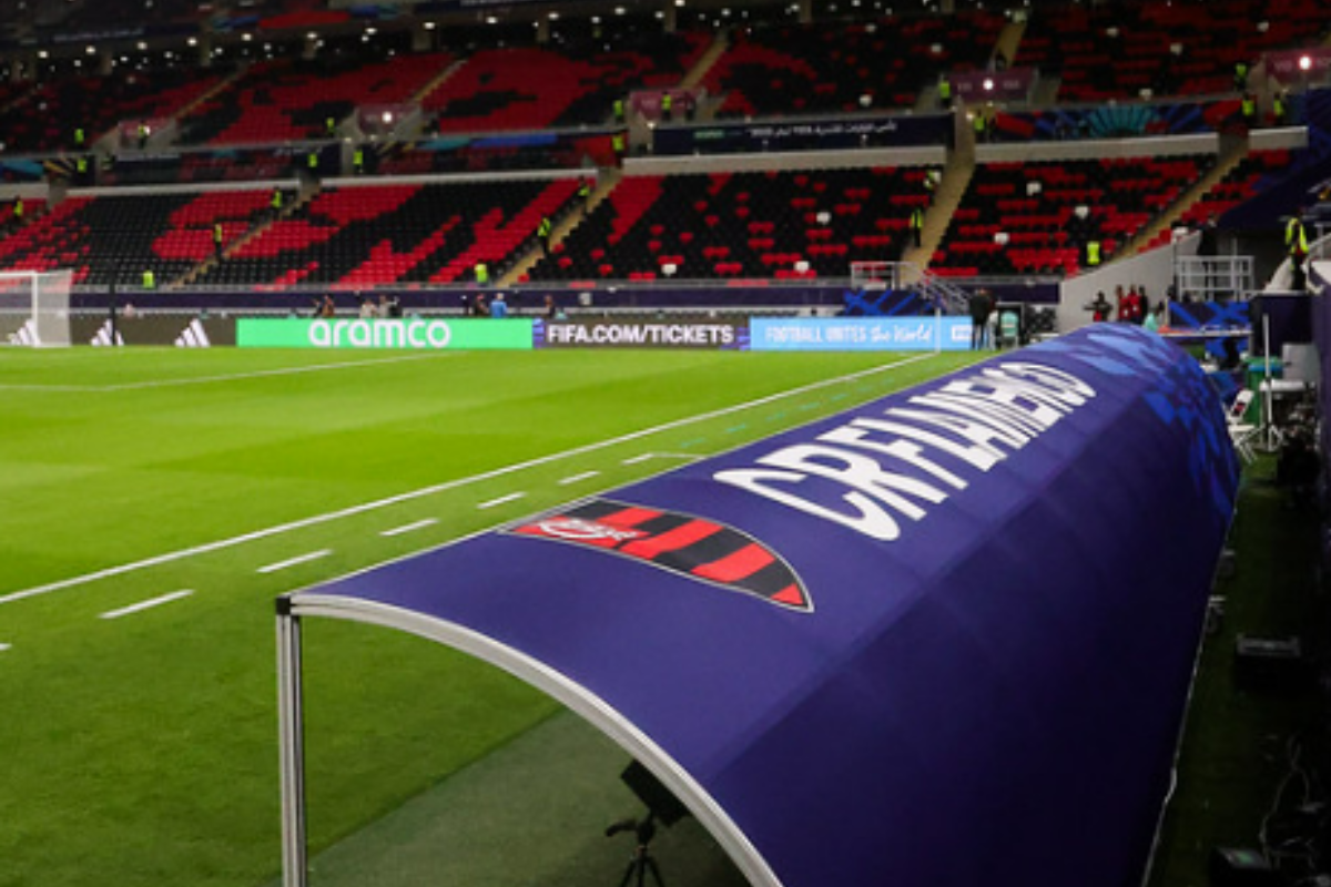 Jogador do Flamengo é liberado do Intercontinental e vai retornar ao Brasil Banco do Flamengo no Intercontinental