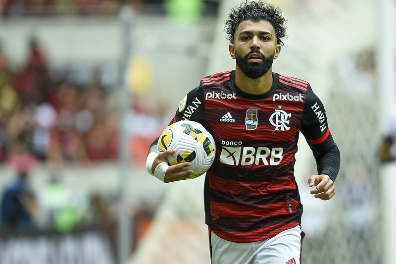 GABIGOL E ARRASCAETA SE ENVOLVERAM EM POLÊMICA NO MEIO DA SEMANA