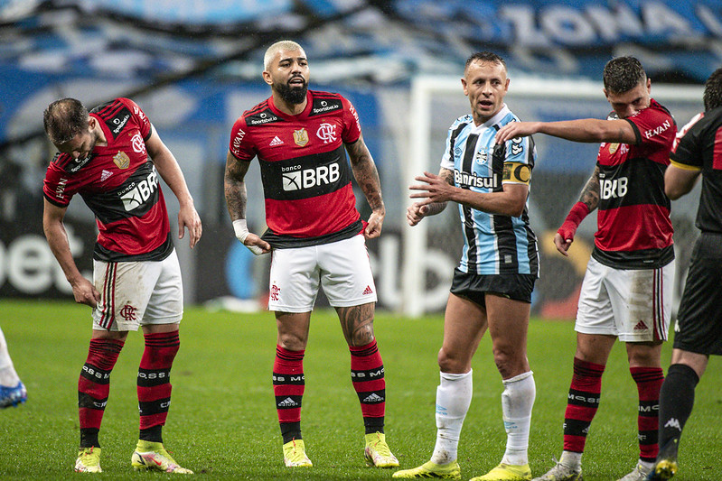 Flamengo e Grêmio iniciam duelo de 'matadores' por vaga na final da Copa do  Brasil; retrospecto