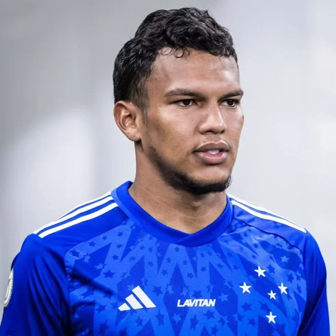 Vai ou fica? A situação de Gabriel Veron no Cruzeiro