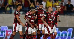 Pablo, Marinho, Fabrício Bruno, Everton Cebolinha e Arturo Vidal
