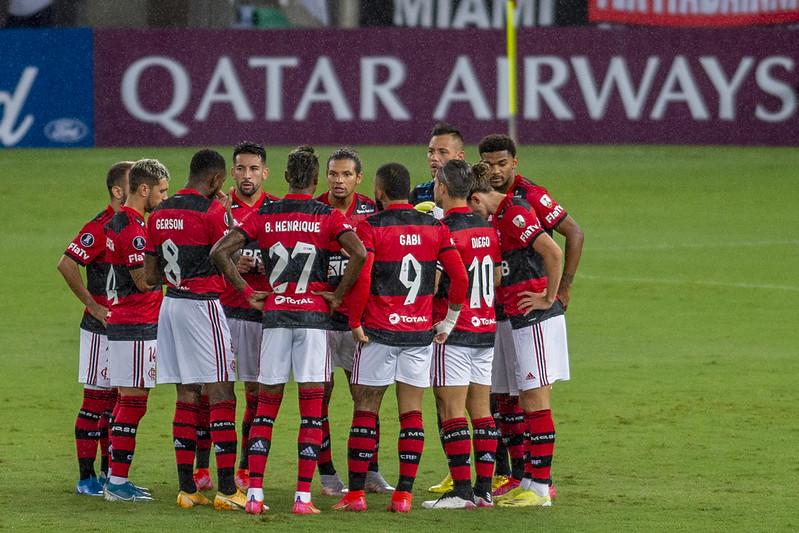 Flamengo chega a 21 desfalques de jogadores com problemas físicos