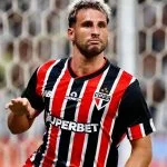 São Paulo: Calleri é alvo de clube que disputará o Super Mundial