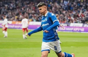 Jorge Carrascal em ação pelo Dinamo Moscou (Foto: Divulgação/Dinamo Moscou)