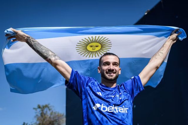 Lautaro Díaz pelo Cruzeiro