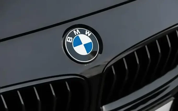 BMW lança novo carro no Brasil; veja fotos