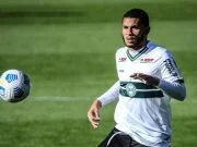 Flamengo negocia contratação de artilheiro do Coritiba