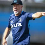 A declaração de Mano Menezes antes de Flamengo x Grêmio