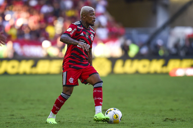 Flamengo apresenta Marinho, o seu primeiro reforço para a temporada