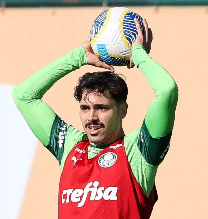 Maurício durante sessão de treino do Palmeiras (Foto: Reprodução/Palmeiras)