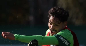 Maurício durante treino do Palmeiras (Foto: Reprodução/Palmeiras)