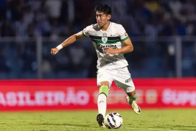 Miguelito passa a noite preso após ser acusado de injúria racial - Foto: Divulgação/América-MG
