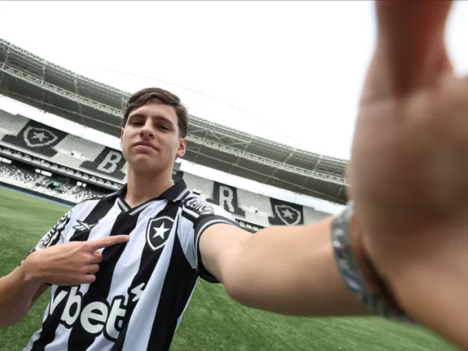A declaração de Álvaro Montoro direcionada ao Botafogo