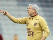 Athletico-PR x Vitória: Análise e Estatísticas para as Oitavas de Final da Copa do Brasil