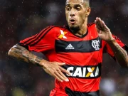 Lembra dele? Ex-atacante do Flamengo é contratado por equipe goiana
