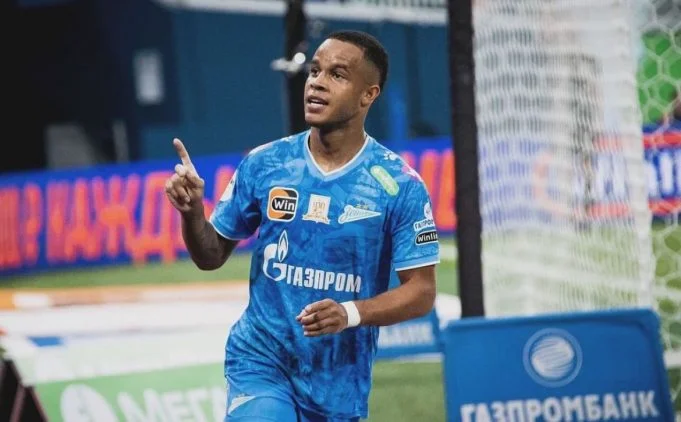 No Zenit, Pedro comemora início de temporada no clube